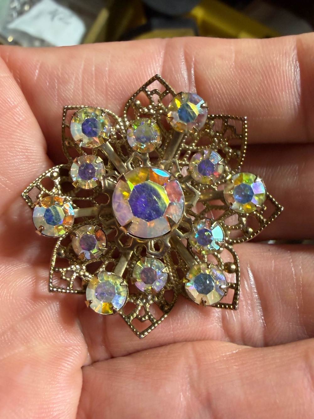 Vintage Aurora Borealis Rhinestone Snowflake Starburst Brooch
